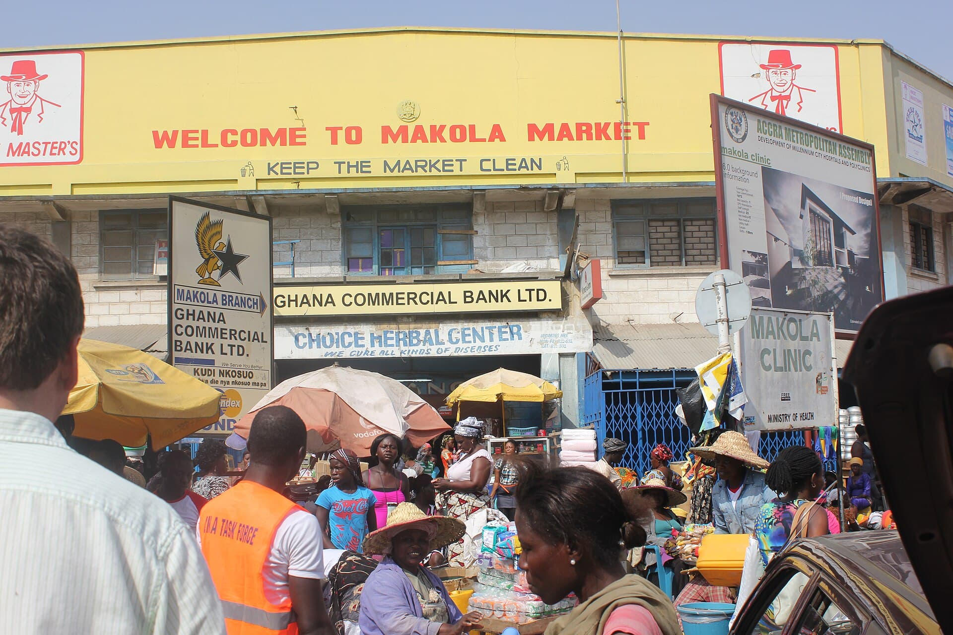 Busy entrance to Makola Market in central Accra